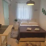 Miriam Apartman