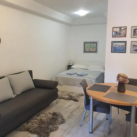 Apartment Miriam