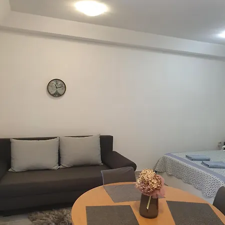 Apartment Miriam *