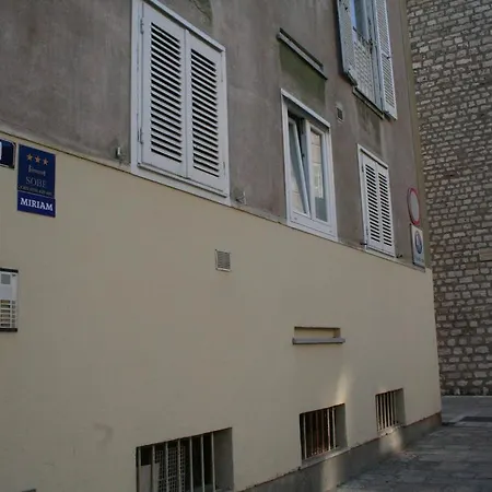 Apartment Miriam Zadar