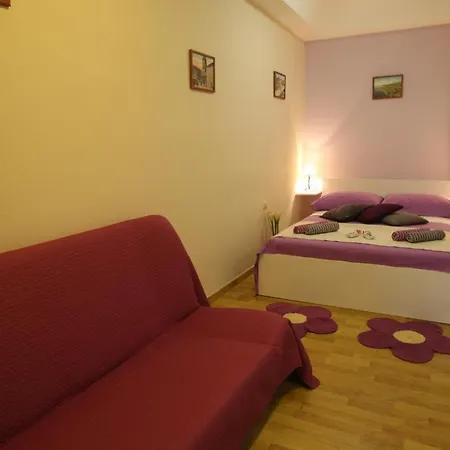 Apartment Miriam